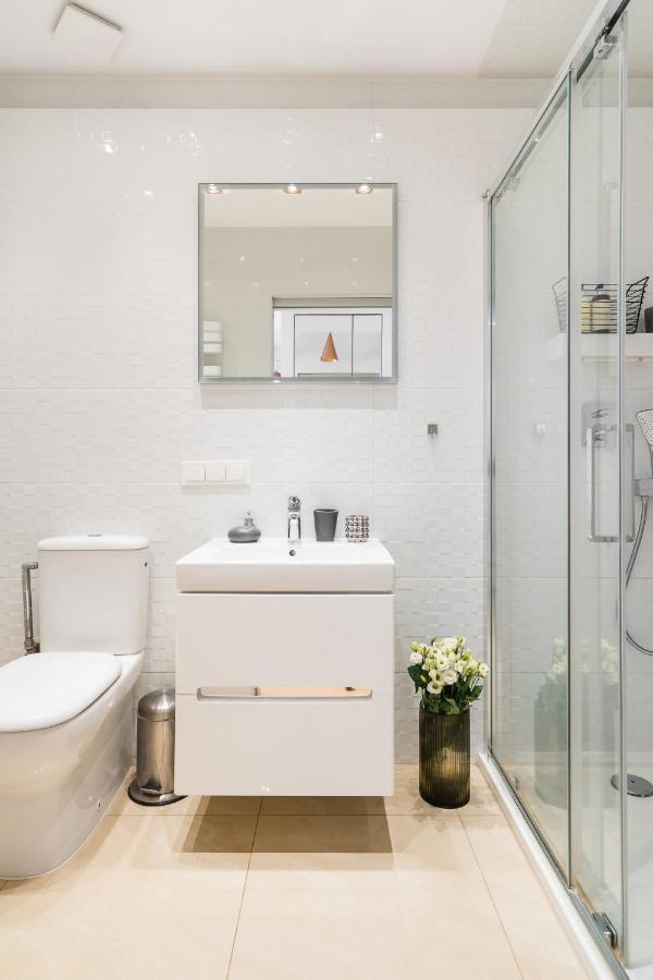 Ivory Apartment - Loftaffair Краків Екстер'єр фото