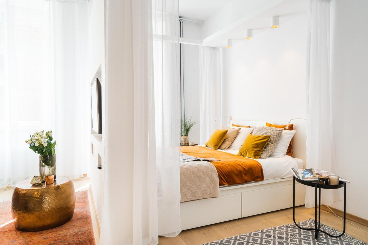 Ivory Apartment - Loftaffair Краків Екстер'єр фото